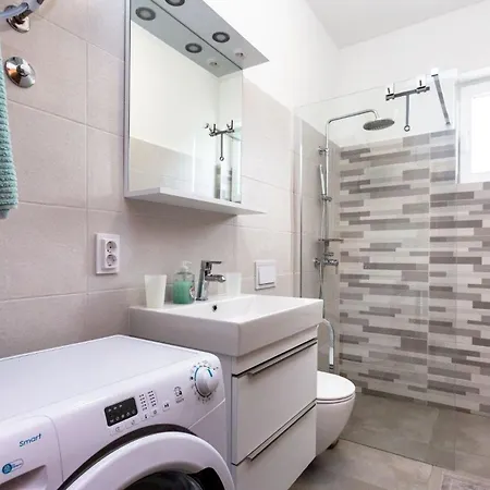 Lejlighed Ferienwohnung Fur 4 Personen Ca 40 Qm In Medulin, Istrien Sudkuste Von Istrien - B60682
